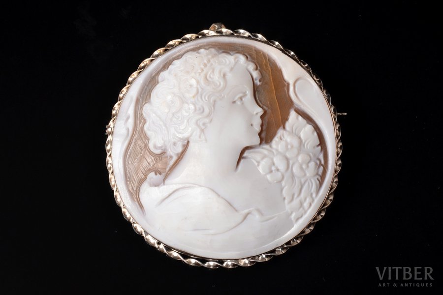 pendant-brooch, shell cameo, silver, 925 standard, 14 g., the item's dimensions Ø 5.4 cm, Italy