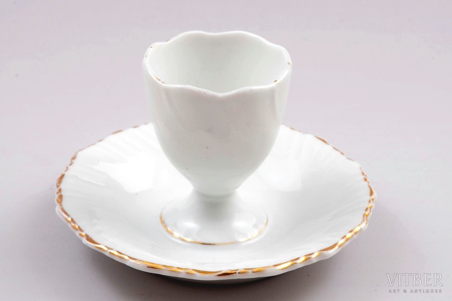 egg holder, porcelain, M.S. Kuznetsov manufactory, Russia, the 30ties of 20th cent., h 10.3 / h 6.2 cm, Dmitrov factory (Verbilki)