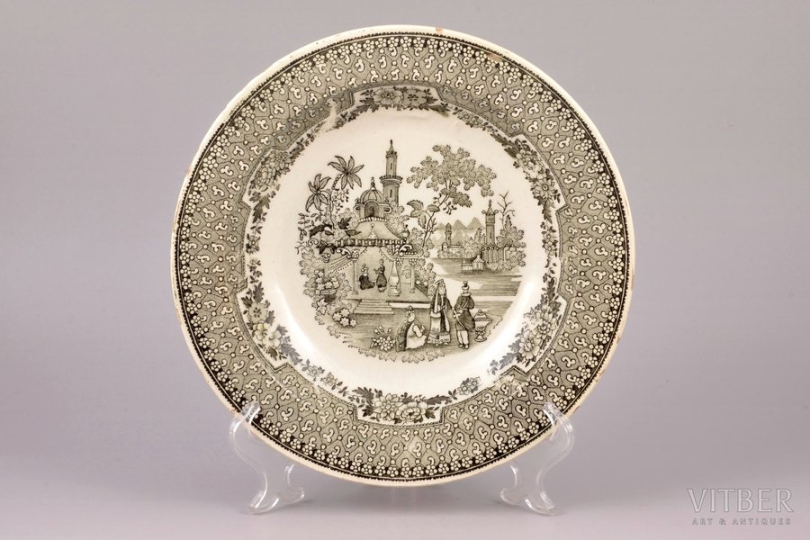 soup plate, faience, Faience factory of Mikhail Rachkin, Riga (Latvia), 1846-1859, Ø 22 cm, technological defect (bubble covered by glazier)