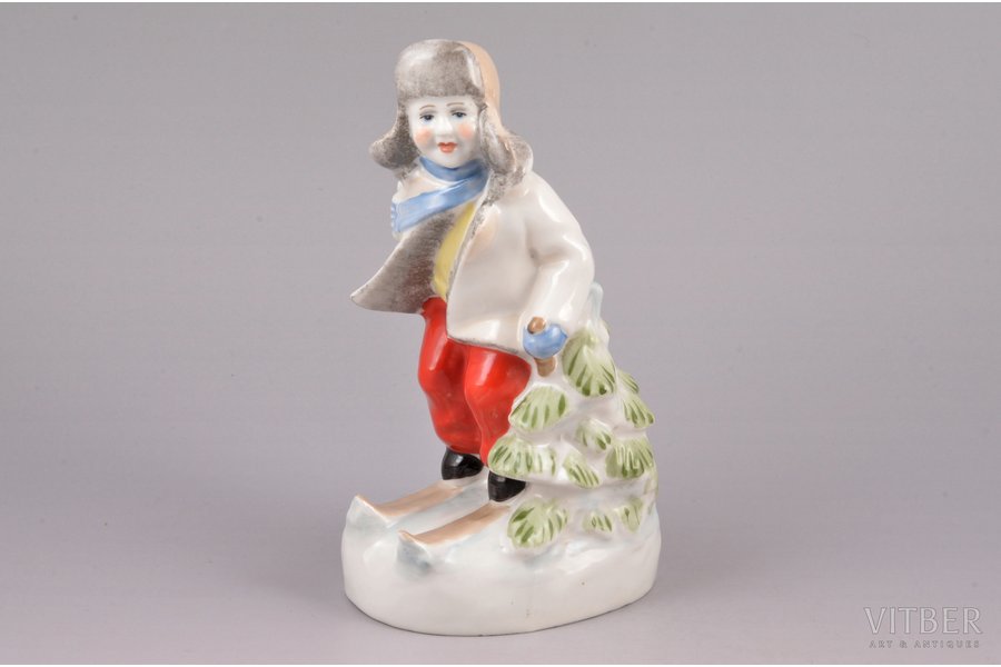 figurine, Skier, porcelain, Riga (Latvia), USSR, Riga porcelain factory, molder - S. Bolzan-Golumbovskaja, the 50ies of 20th cent., 15.7 cm, first grade