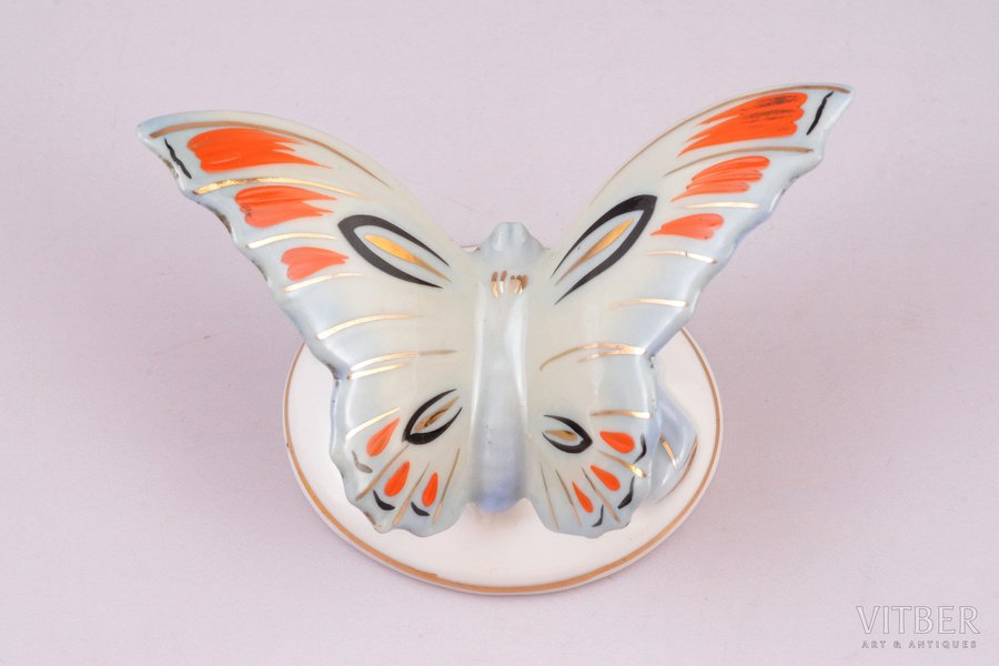 figurine, Butterfly, porcelain, Riga (Latvia), USSR, Riga porcelain factory, the 50ies of 20th cent., h 4.9 cm, first grade