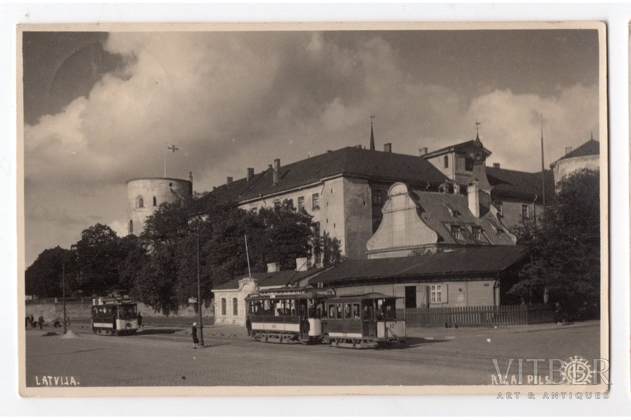 fotogrāfija, Rīgas pils, Latvija, 20. gs. 20-30tie g., 13.6x8.6 cm