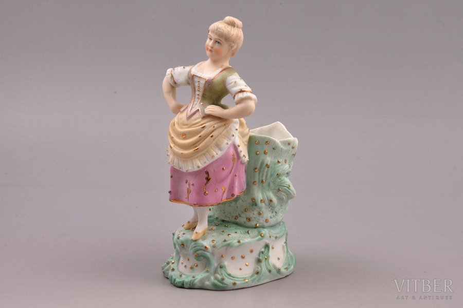 figurine, vase, bisque, Russia, M.S. Kuznetsov manufactory, the beginning of the 20th cent., 15.6 cm, hairline crack and chip on the surface of vase edge