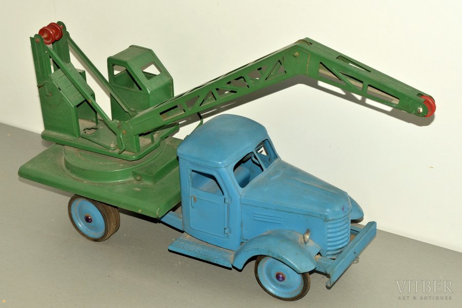 rotaļlieta, Autoceltnis, metāls, PSRS, 1965 g., 55 x 20 cm, augstums ar paceltu krānu 67 cm