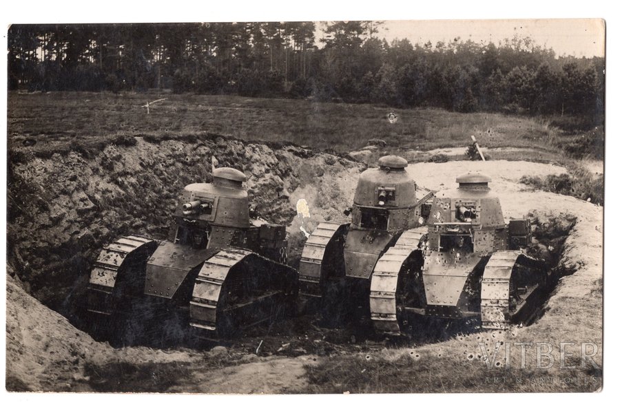 photography, light tank Renault FT-17, Estonia, 20-30ties of 20th cent., 13.5x8.5 cm
