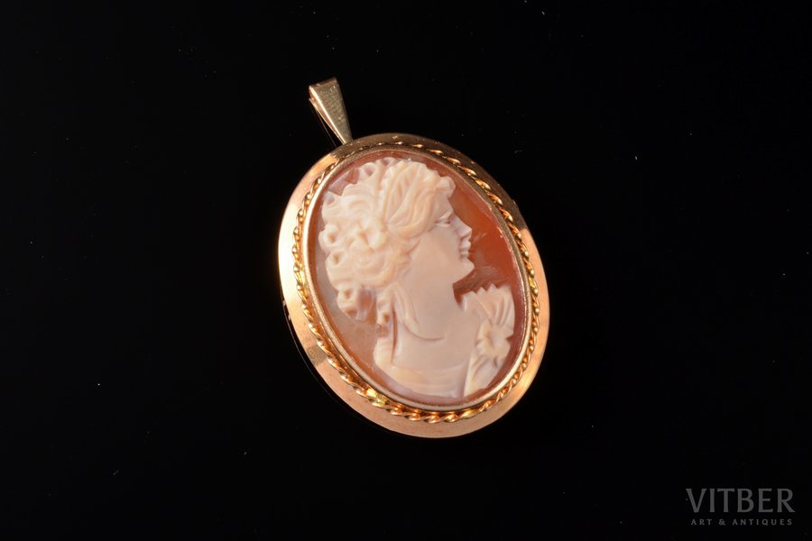 pendant-brooch, cameo, gold, 585 standard, 4.22 g., the item's dimensions 2.9 x 2.4 cm, Finland