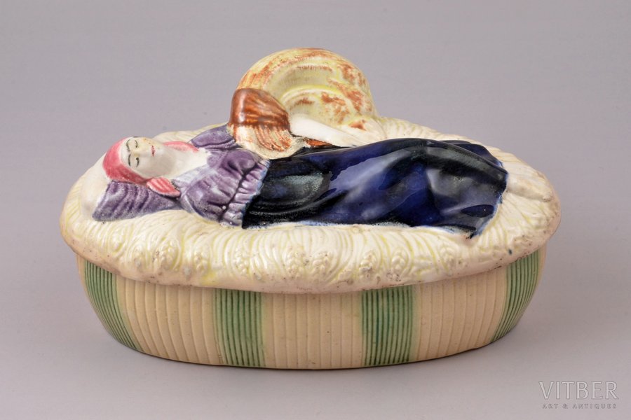 butter dish, "Reaper in sheaves", faience, Konakov fayance factory, shape by Danjko Natalia(?), USSR, the 20-30ties of 20th cent., 18.2 x 10.5 x 8 cm, restoration of chips