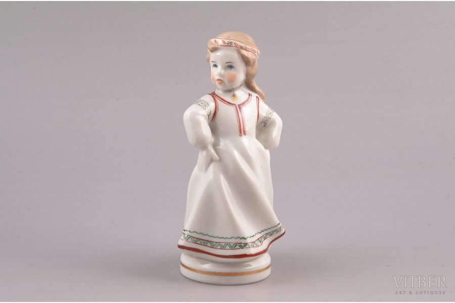 figurine, Folk dance, porcelain, Riga (Latvia), USSR, Riga porcelain factory, molder - Leja Novozeneca, 12.2 cm, top grade