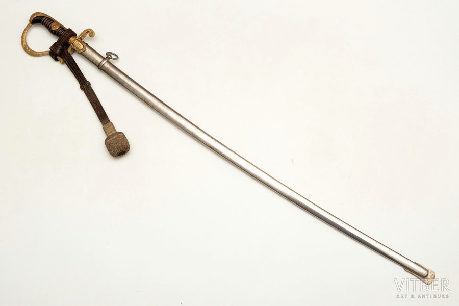 zobens, C.Eickhorn, Modelis Nr. 1735. Derlfingers, 99.3 cm, Vācija, 20 gs. 30tie gadi, Tā sauktā baložgalvas tipa zobens, vairogi ar ornamentu.  Materiāli alumīnijs, zeltījums, koks, melnais celuloīds. Diezgan rets zobena veids.
