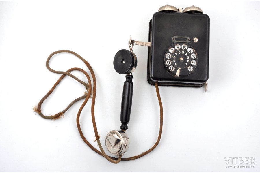 телефон, металл, Латвия, 20-30е годы 20го века, 19.5 x 15 x 7.5 см