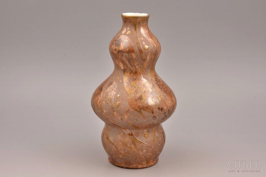 vase, porcelain, sculpture's work, by Larisa Maksimenkova, Riga (Latvia), the 2nd half of the 20th cent., h 21.5 cm, with brochure