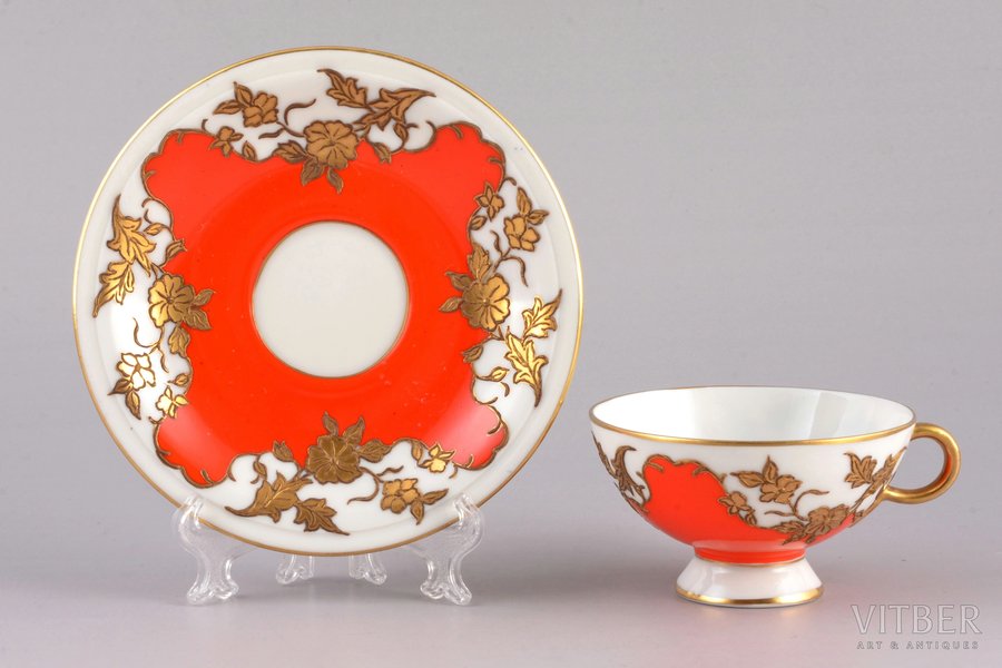 coffee pair, porcelain, J.K. Jessen manufactory, hand-painted, Riga (Latvia), 1936-1939, h (cup) 4.2 cm, Ø (saucer) 11.4 cm