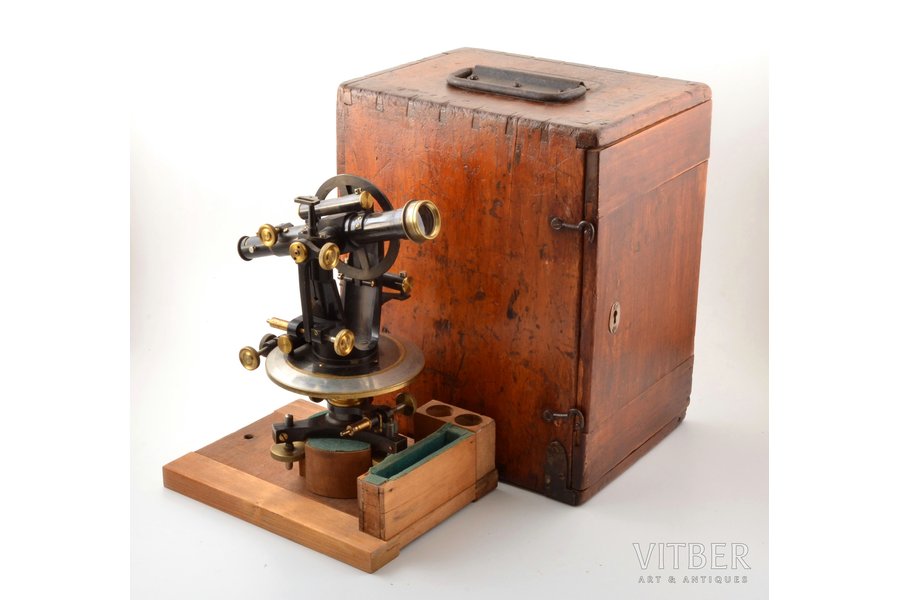 theodolite, G.Gerlach Varsovie, № 13271, Russia, Congress Poland, Ø 14 cm, weight (without case) 3700 g, in a wooden case (size 34.5 x 27 x 21 cm). G. Gerlach - German engineer and businessman, moved from Berlin to Warsaw in 1845, founder of geodetic instrument factory