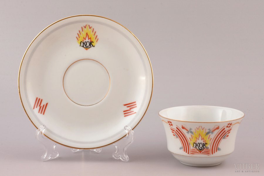 tea pair, LKOK - Society of the chevaliers of the order of Lāčplēsis, porcelain, M.S. Kuznetsov manufactory, Riga (Latvia), 1937-1940, h (cup) 5.6 cm, Ø (saucer) 15 cm, second grade