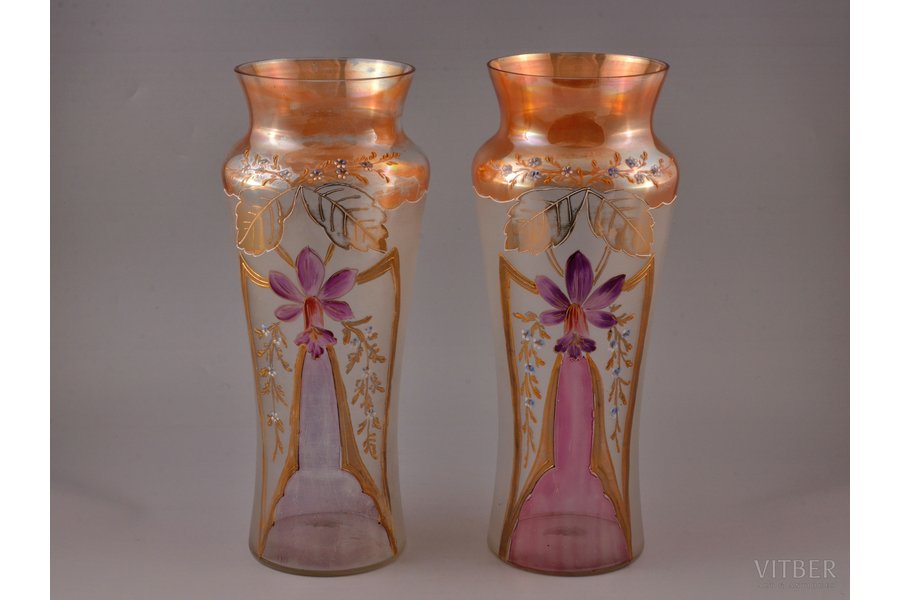 pair of vases, Art Nouveau, hand painting, Germany(?), the beginning of the 20th cent., h 34 cm