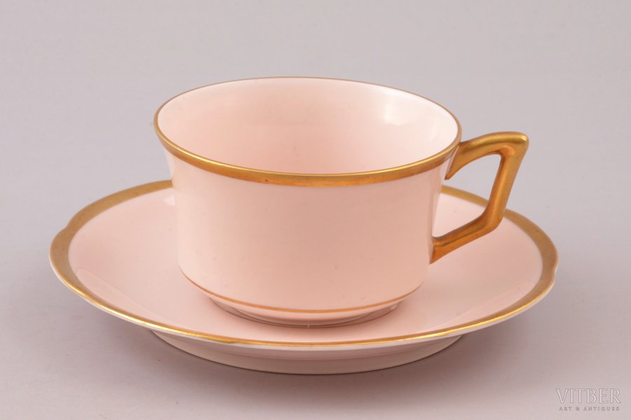 coffee pair, porcelain (pink color mass), M.S. Kuznetsov manufactory, Riga (Latvia), 1934-1936, h (cup) 4.2 cm, Ø (saucer) 11.4 cm, second grade