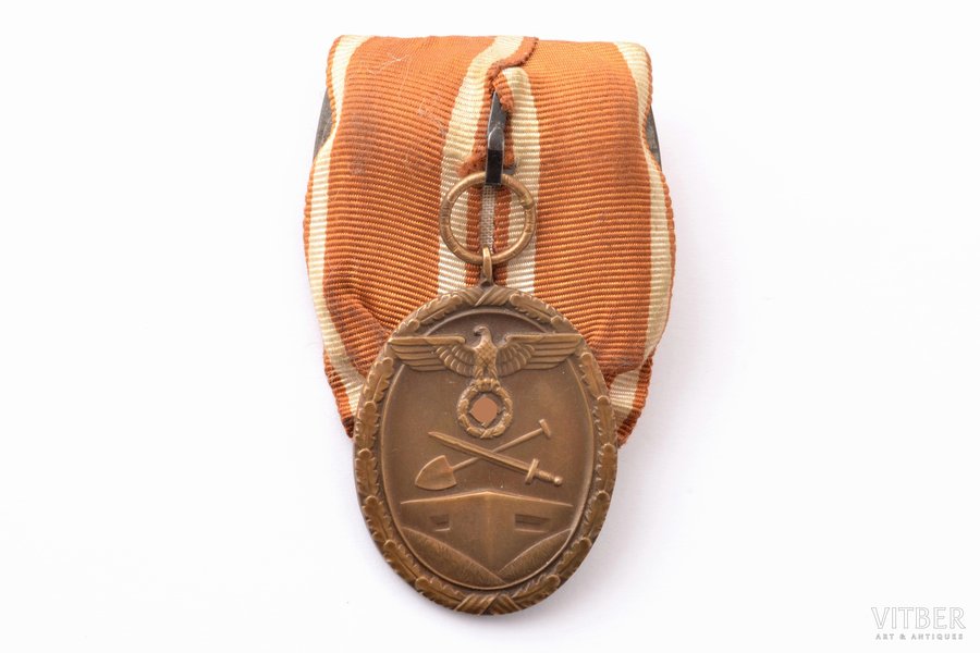 медаль, За сооружение оборонительного вала ("За работу по защите Германии"), Третий Рейх, Германия, 1939-1944 г., 45.5 x 32.5 мм