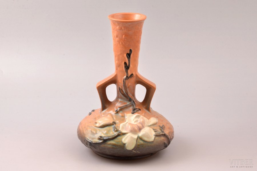 ваза, "Магнолия" 179-7, керамика, Roseville, США, середина 20-го века, h 19 см