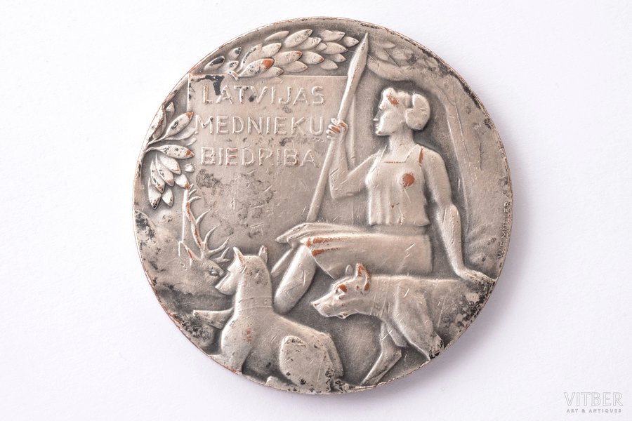 настольная медаль, Латвийское Общество Охотников, Латвия, 1934 г., Ø 50 мм, орденская фабрика "Vilhelms Fridrichs Müller"