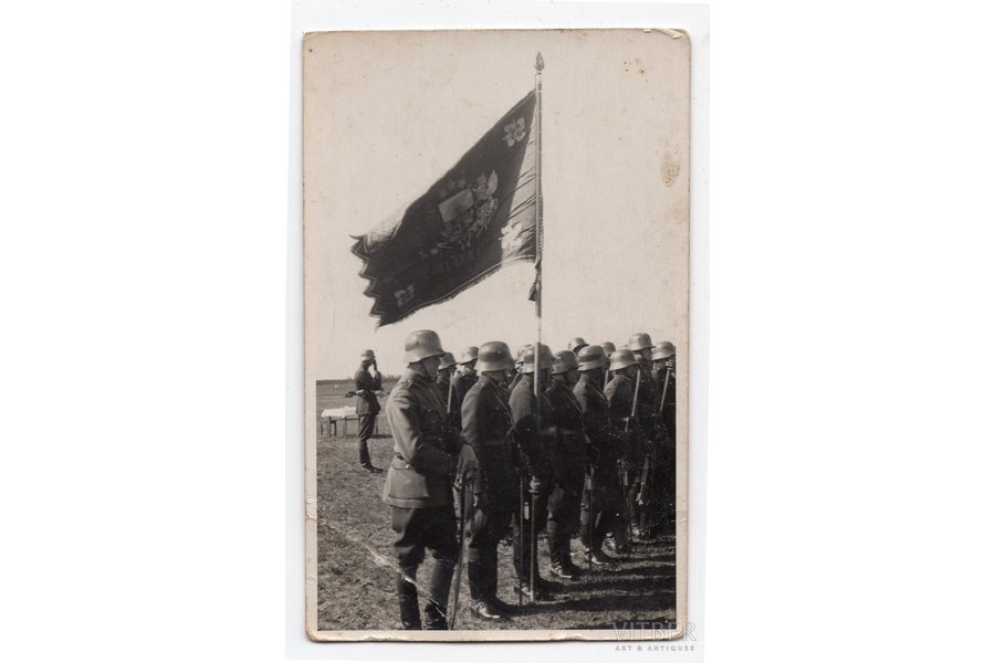 фотография, Латвийская армия, 11-й Айзпутский пехотный полк, Латвия, 20-30е годы 20-го века, 13.4х8.4 см