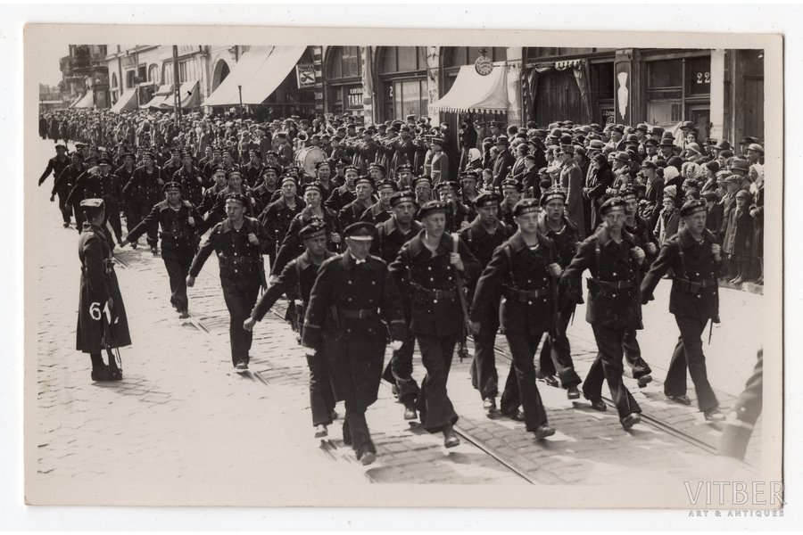 фотография, Латвийская армия, Лиепая, парад, Латвийский Военный флот, Латвия, 20-30е годы 20-го века, 13.6х8.6 см