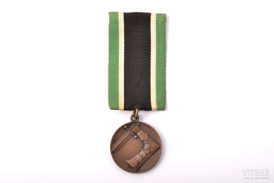 medal, Civil Guard Medal of Merit (Suojeluskunnan ansiomitali), Nr. 2811, Finland, 34.6 x 30 mm