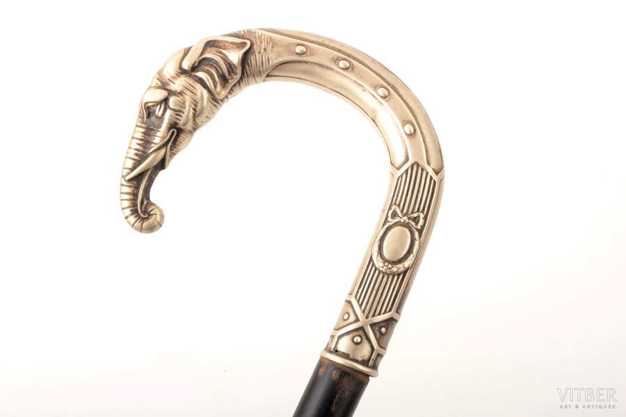 cane "Elephant", alpaca, Germany, the beginning of the 20th cent., 88 cm, handle size 11.3 x 10.2 cm