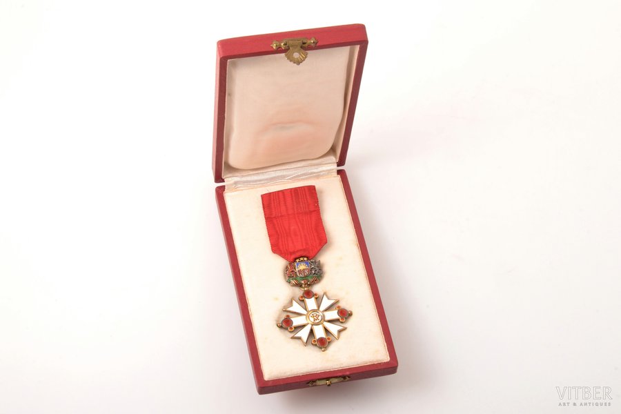 the Order of Vesthardus, awarded to Eduards Bērziņš, secretary of the Reiter's Latvian Choir council, 5th class, silver, enamel, 875 standard, Latvia, 1938-1940, "Vilhelms Fridrichs Müller" manufactory, in a case