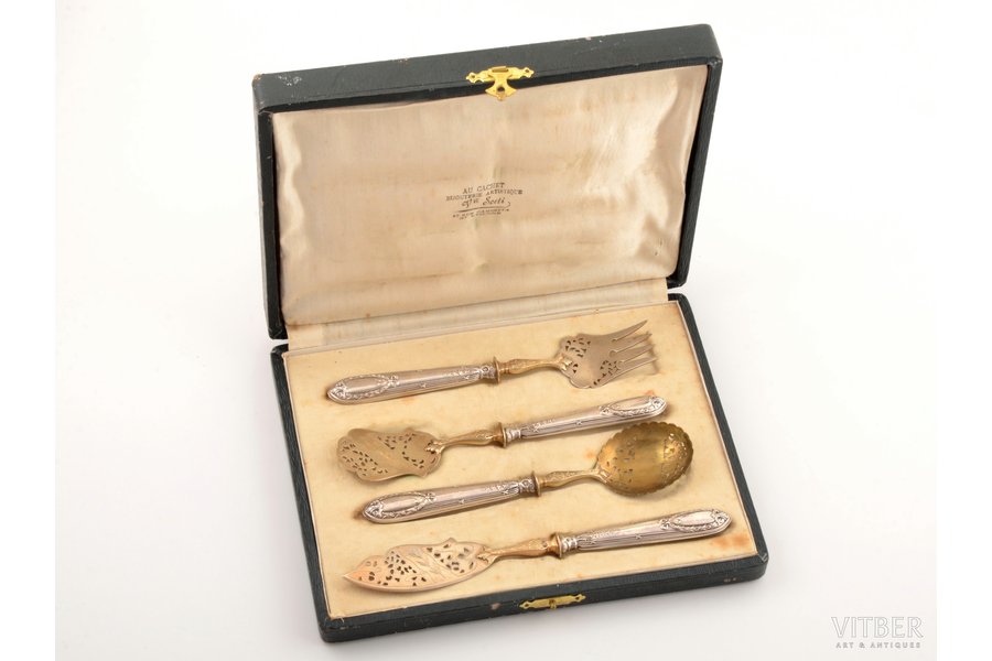 flatware set of 4 items, silver/metal, 950 standard, total weight of items 133.15 g, 16.6 - 19.3 cm, France, in a box