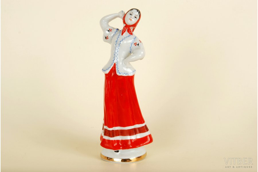 figurine, Russian young woman, porcelain, USSR, LFZ - Lomonosov porcelain factory, molder - S.B. Velihova, the 50ies of 20th cent., 12 cm
