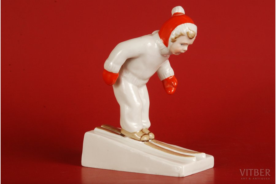 figurine, Young Skier, porcelain, Riga (Latvia), USSR, Riga porcelain factory, molder - Leja Novozeneca, the 50ies of 20th cent., 13.5 cm
