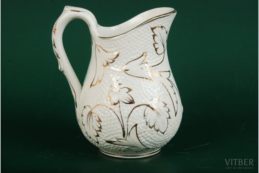 cream jug, M.S. Kuznetsov manufactory, Riga (Latvia), the 20ties of 20th cent., 11.5 cm