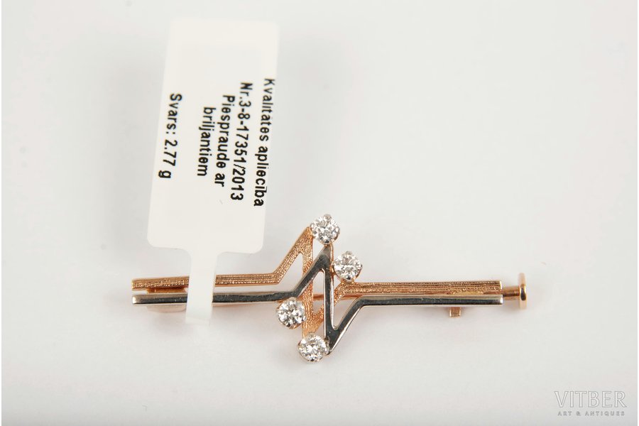 золото, 583 проба, 2.8 г., бриллиант, 4 x ~ 0.1 кт, 60-80е годы 20го века, СССР, длина броши 4 см