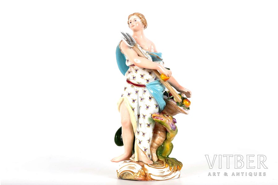 figurine, Woman with dragon, porcelain, Germany, Meissen, the beginning of the 20th cent., 14.5 cm, restoration