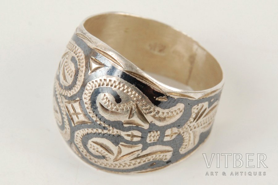 silver, 875 standard, 3.57 g., the size of the ring ~19.5, the beginning of the 20th cent., Russian Federation, blackening