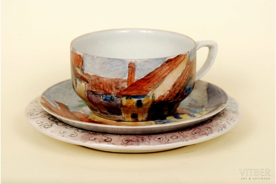 small cup, Old Riga, handpainted by Milda Brutane, sculpture's work, Riga (Latvia), USSR, 1976