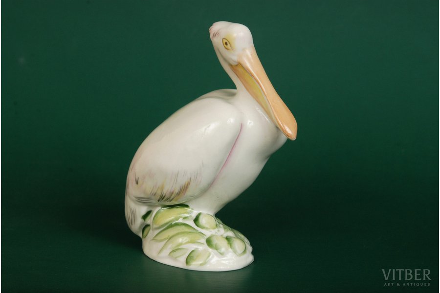 figurine, Pelican, porcelain, Riga (Latvia), USSR, Riga porcelain factory, the 50ies of 20th cent., 10.5 cm, 1st rate
