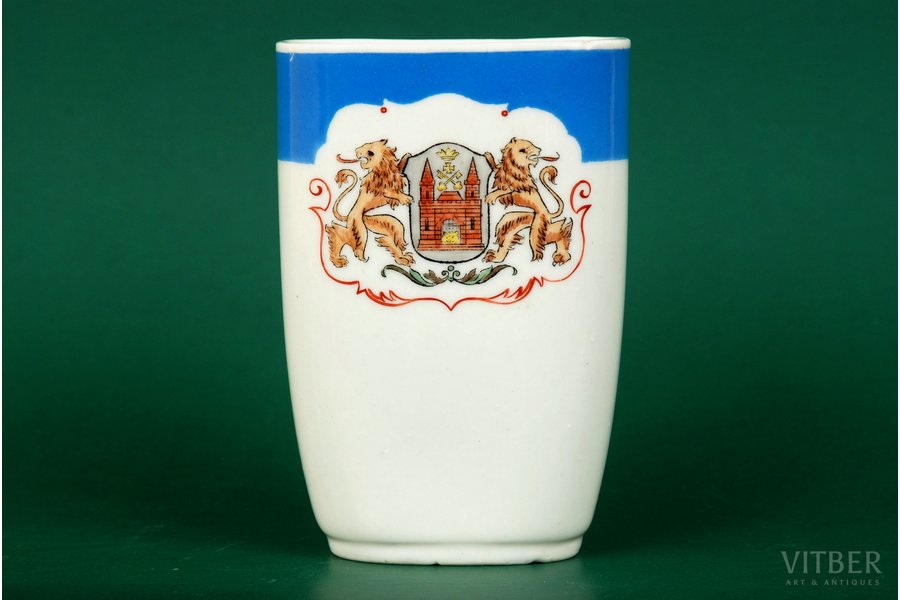 vase, Riga's coat of arms, J.K. Jessen manufactory, Riga (Latvia), the 30ties of 20th cent., 10.5 cm