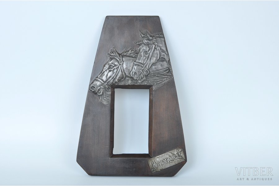 photo frame, for photos, "Don't go mad!", Russian art-nouveau style, stamping, wood, Russia, the beginning of the 20th cent., 29.5 x 20 cm