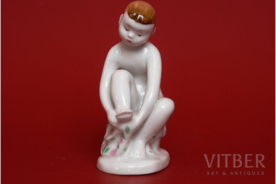 figurine, Boy with a towel, porcelain, USSR, LFZ - Lomonosov porcelain factory, molder - Galina Stolbova, the 60ies of 20th cent.