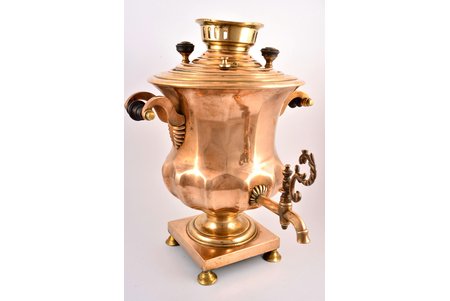 samovar, by N. N. Malikov?, shape - semivase, 4 litres, tombac, Russia, the middle of the 19th cent., 41.5 cm, weight 6250 g, handle tap and top ring are not original