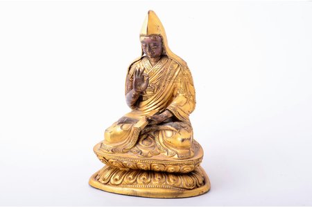 Buddist figurine, bronze, 17 cm, weight 472.60 g., the 1st half of the 20th cent., defect at the base