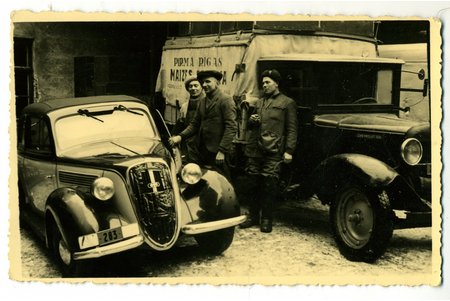 photography, passenger car AUDI, Latvia, 20-30ties of 20th cent., 13,6x8,6 cm