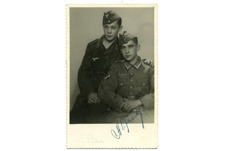 фотография, Третий рейх, помощники авиации, Латвия, 40е годы 20-го века, 13,8x8,6 см