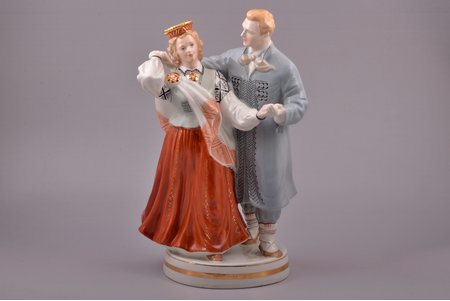 figurine, Folk dance, porcelain, Riga (Latvia), USSR, Riga porcelain factory, molder - Zina Ulste, 1954-1962, h 33 cm, first grade