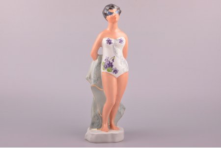 figurine, A Woman on the Beach, porcelain, Riga (Latvia), USSR, Riga porcelain factory, signed painter's work, handpainted by Betarice Karklina, molder - Eriks Ellers, the 50ies of 20th cent., 25.3 cm