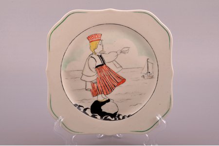 decorative plate, traditional motif, porcelain, Riga Ceramics Factory, signed painter's work, handpainted by Natalija Trimailova (Kuznecova), Riga (Latvia), 19.8 x 19.8 cm, restoration of upper left corner