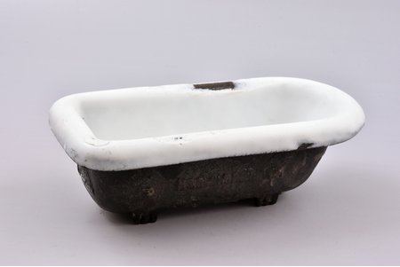 Reklāmas vanniņa, čuguns, 18 x 8.7 x 5.5 cm, svars 937 g., PSRS, Ļudinovska rupnīca, 20. gs. 1. puse