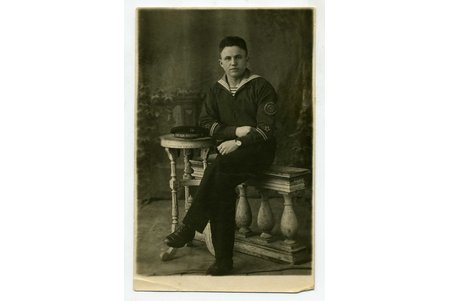 фотография, моряк бригады подводных лодок, СССР, 20-30е годы 20-го века, 13,2x8,2 см