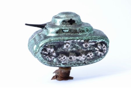 eglītes rotājums, "Tanks", Trešais Reihs, Vācija, 20 gs. 30-40tie gadi, 6.3 x 6.8 x 4.1 cm